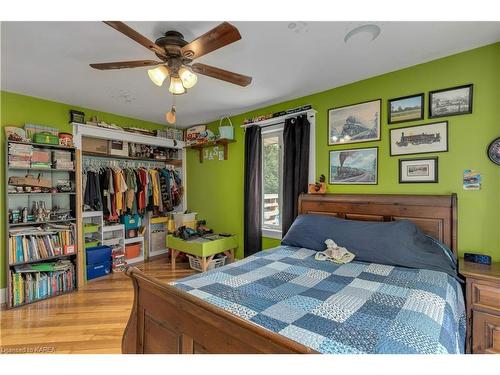 31 Station Road, Gananoque, ON - Indoor Photo Showing Bedroom