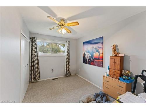 1304 Old Wilton Road, Odessa, ON - Indoor Photo Showing Bedroom