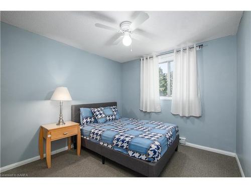 840 Milford Drive, Kingston, ON - Indoor Photo Showing Bedroom