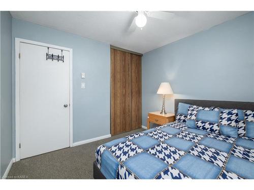 840 Milford Drive, Kingston, ON - Indoor Photo Showing Bedroom