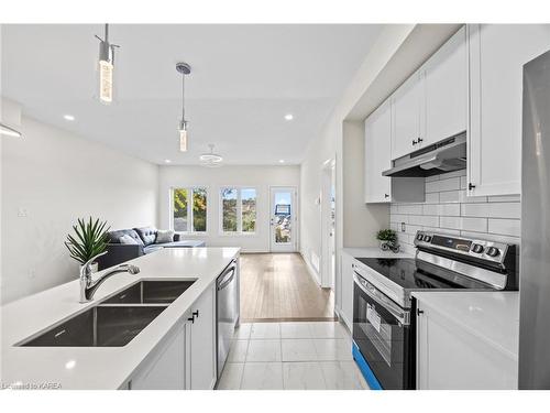 165 Purdy Road, Bath, ON - Indoor Photo Showing Kitchen With Double Sink With Upgraded Kitchen