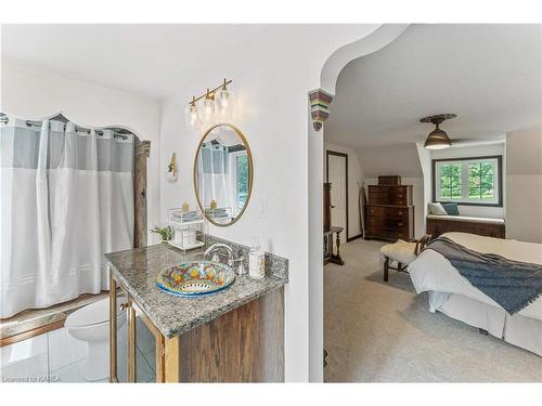 1946 Cordukes Road, Kingston, ON - Indoor Photo Showing Bathroom