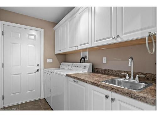 71 Mccabe Street, Napanee, ON - Indoor Photo Showing Laundry Room