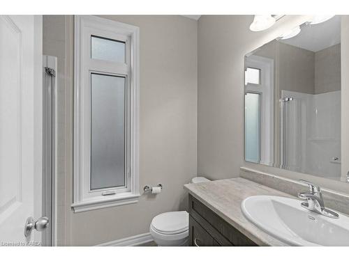 1208 Ashford Place, Kingston, ON - Indoor Photo Showing Bathroom