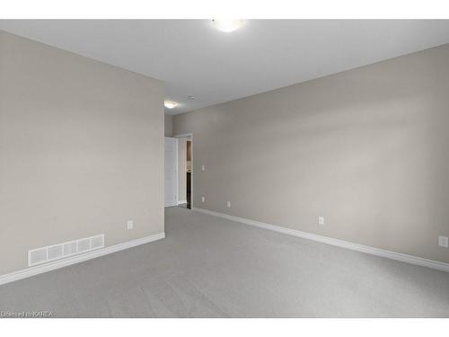 1208 Ashford Place, Kingston, ON - Indoor Photo Showing Other Room