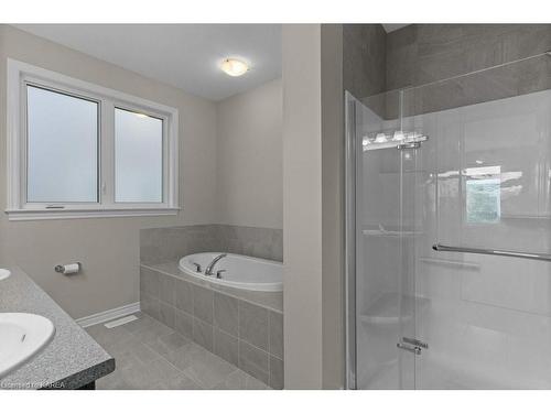 1208 Ashford Place, Kingston, ON - Indoor Photo Showing Bathroom