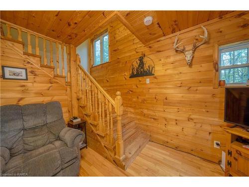 1035 Cozy Ridge Lane, Hartington, ON - Indoor