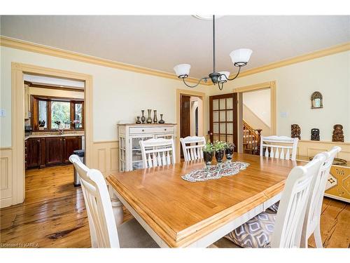 5518 County Road 9, Napanee, ON - Indoor Photo Showing Dining Room