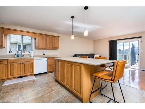 444 Bridge Street W, Napanee, ON - Indoor Photo Showing Kitchen With Double Sink