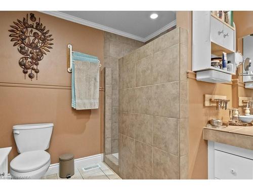 8 Slash Road, Napanee, ON - Indoor Photo Showing Bathroom