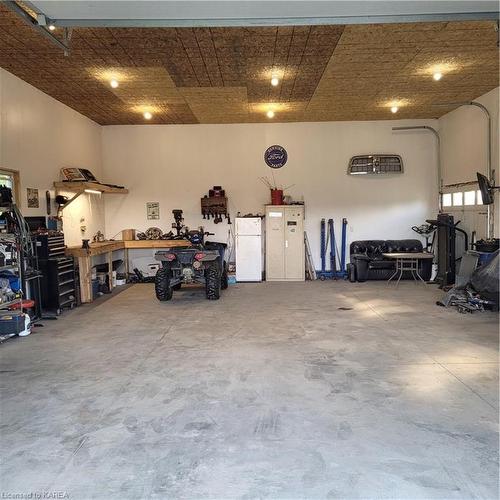 380 Mulville Road, Westport, ON - Indoor Photo Showing Garage