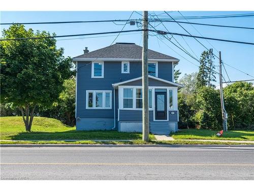 4061 Bath Road, Kingston, ON - Outdoor With Facade