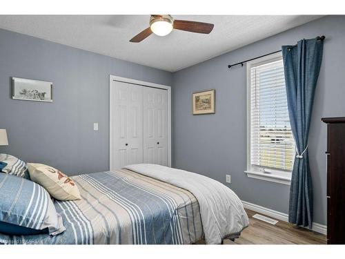 60 Perry Road, Napanee, ON - Indoor Photo Showing Bedroom