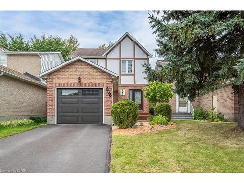 866 Muirfield Crescent, Kingston, ON - Outdoor With Facade