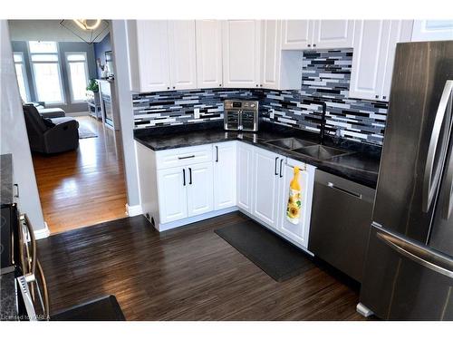 920 Rainbow Crescent, Kingston, ON - Indoor Photo Showing Kitchen With Double Sink