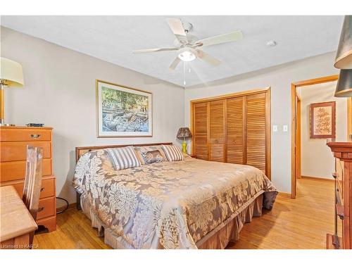 197 Fairway Hill Crescent, Kingston, ON - Indoor Photo Showing Bedroom