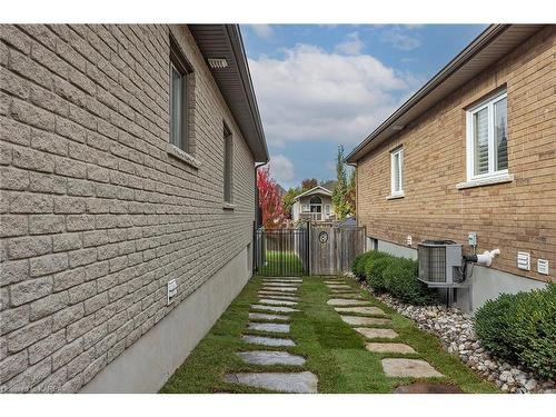 1231 Lisbon Place, Kingston, ON - Outdoor With Exterior