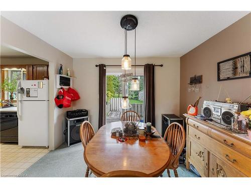 2354 Wallbridge-Loyalist Road, Quinte West, ON - Indoor Photo Showing Dining Room