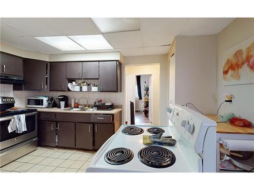 271-273 Rideau Street, Kingston, ON - Indoor Photo Showing Kitchen