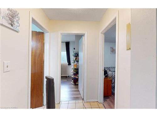 271-273 Rideau Street, Kingston, ON - Indoor Photo Showing Other Room