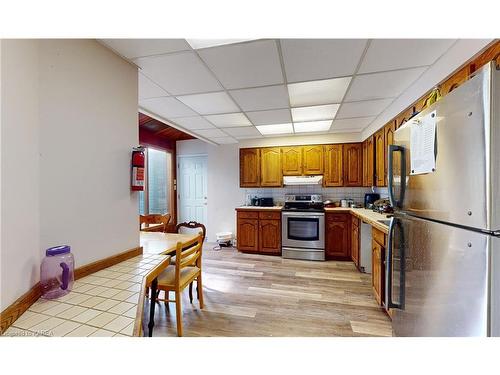 271-273 Rideau Street, Kingston, ON - Indoor Photo Showing Kitchen