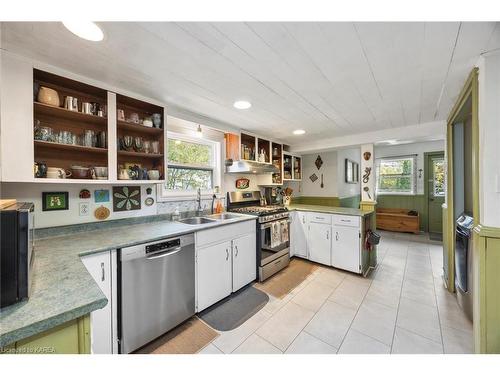 323 Montreal Street, Kingston, ON - Indoor Photo Showing Kitchen With Double Sink