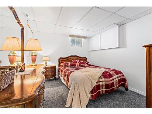 13 Sunset Crescent, Napanee, ON - Indoor Photo Showing Bedroom