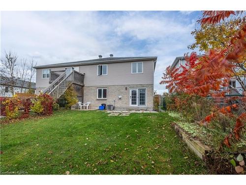 995 Waterbury Crescent, Kingston, ON - Outdoor