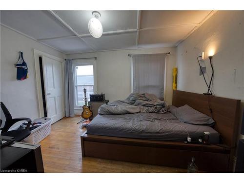 357-359 Johnson Street, Kingston, ON - Indoor Photo Showing Bedroom