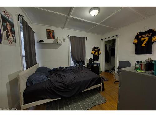 357-359 Johnson Street, Kingston, ON - Indoor Photo Showing Bedroom