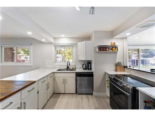 90 Michael Grass Crescent, Kingston, ON - Indoor Photo Showing Kitchen With Double Sink