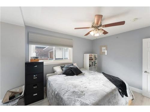 90 Michael Grass Crescent, Kingston, ON - Indoor Photo Showing Bedroom