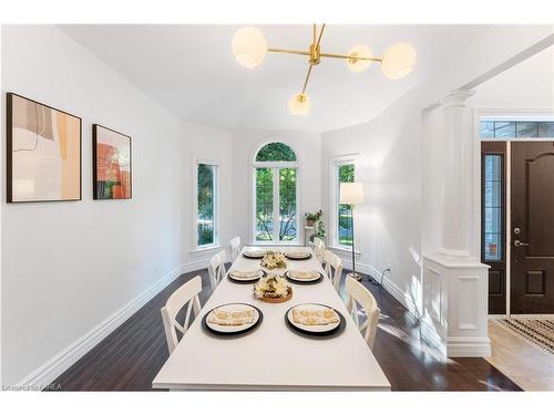 81 Kenwoods Circle, Kingston, ON - Indoor Photo Showing Dining Room