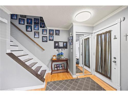 1006 Old Colony Road, Kingston, ON - Indoor Photo Showing Other Room