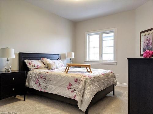 6 Lowry Place, Amherstview, ON - Indoor Photo Showing Bedroom