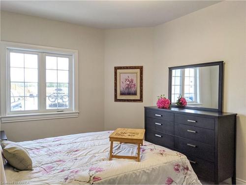 6 Lowry Place, Amherstview, ON - Indoor Photo Showing Bedroom