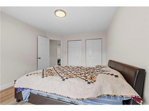 513 Grandtrunk Avenue, Kingston, ON - Indoor Photo Showing Bedroom