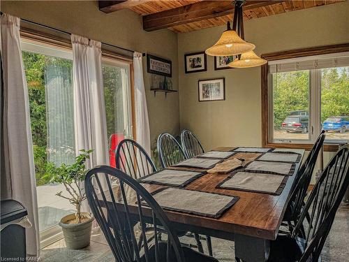 1977 Thorpe Road, Odessa, ON - Indoor Photo Showing Dining Room