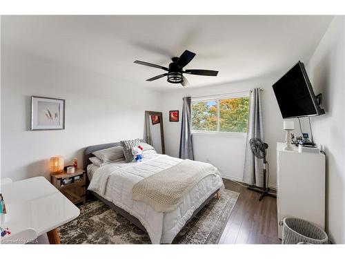 1684 Battersea Road, Kingston, ON - Indoor Photo Showing Bedroom