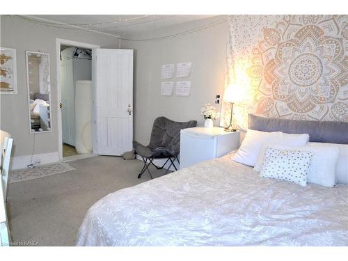 368 Alfred Street, Kingston, ON - Indoor Photo Showing Bedroom