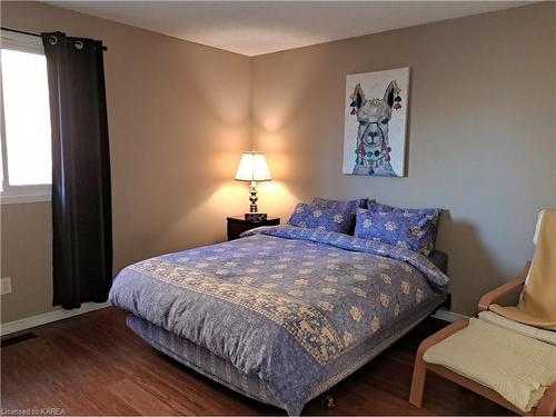 1076 Hickorywood Crescent, Kingston, ON - Indoor Photo Showing Bedroom