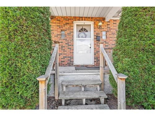 258 Raglan Road, Kingston, ON - Outdoor