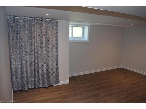 258 Raglan Road, Kingston, ON - Indoor Photo Showing Other Room