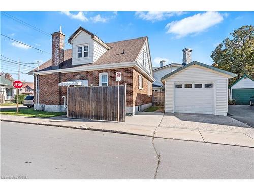 258 Raglan Road, Kingston, ON - Outdoor