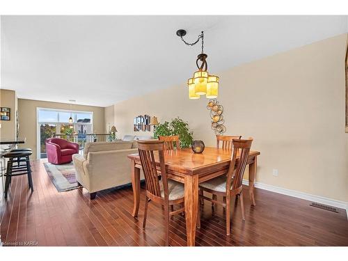 1169 Horizon Drive, Kingston, ON - Indoor Photo Showing Dining Room