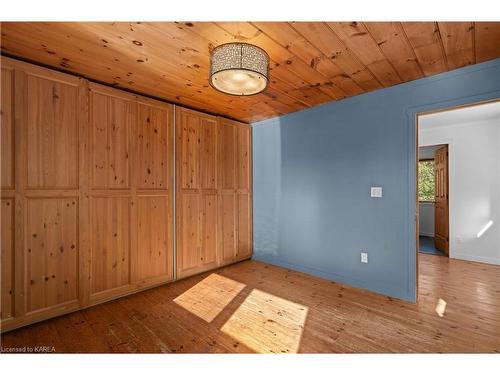 145 Taylor Road W, Gananoque, ON - Indoor Photo Showing Other Room