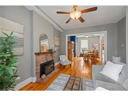 81 Wellington Street, Kingston, ON - Indoor Photo Showing Living Room With Fireplace