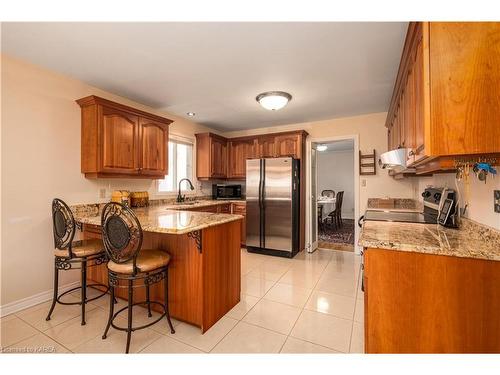 969 Mona Drive, Kingston, ON - Indoor Photo Showing Kitchen