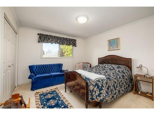 969 Mona Drive, Kingston, ON - Indoor Photo Showing Bedroom