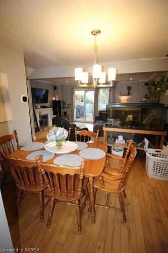 1111 Hickorywood Crescent, Kingston, ON - Indoor Photo Showing Dining Room